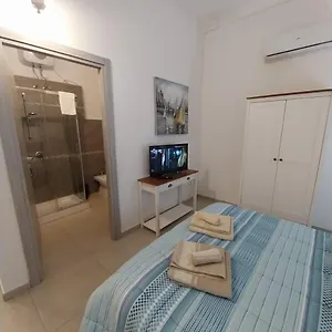 https://on-the-telti.in-sardinia.net